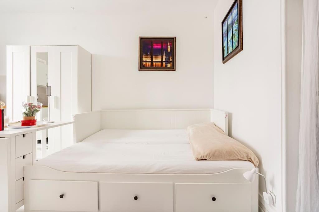 Paris Tourist Apartment, France Stains Εξωτερικό φωτογραφία