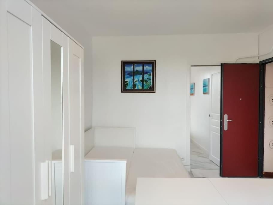 Paris Tourist Apartment, France Stains Εξωτερικό φωτογραφία