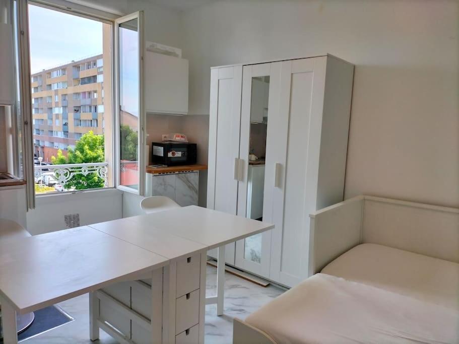 Paris Tourist Apartment, France Stains Εξωτερικό φωτογραφία