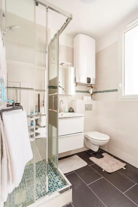 Paris Tourist Apartment, France Stains Εξωτερικό φωτογραφία