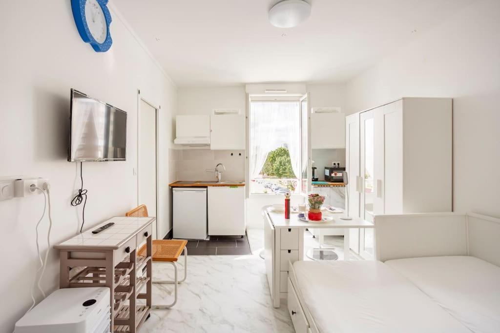 Paris Tourist Apartment, France Stains Εξωτερικό φωτογραφία